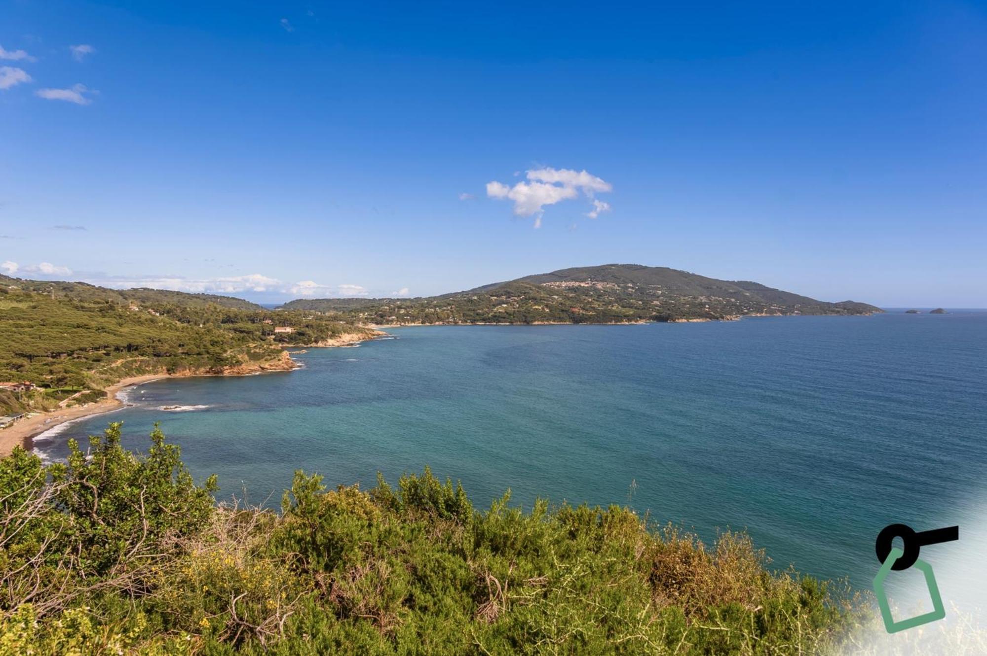 Hotiday Room Collection - Porto Azzurro Capoliveri  Exterior photo
